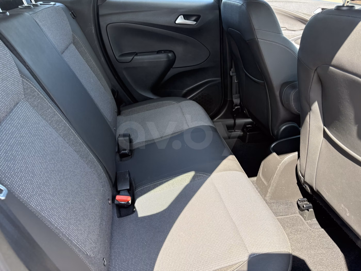 Opel Crossland X фото 15