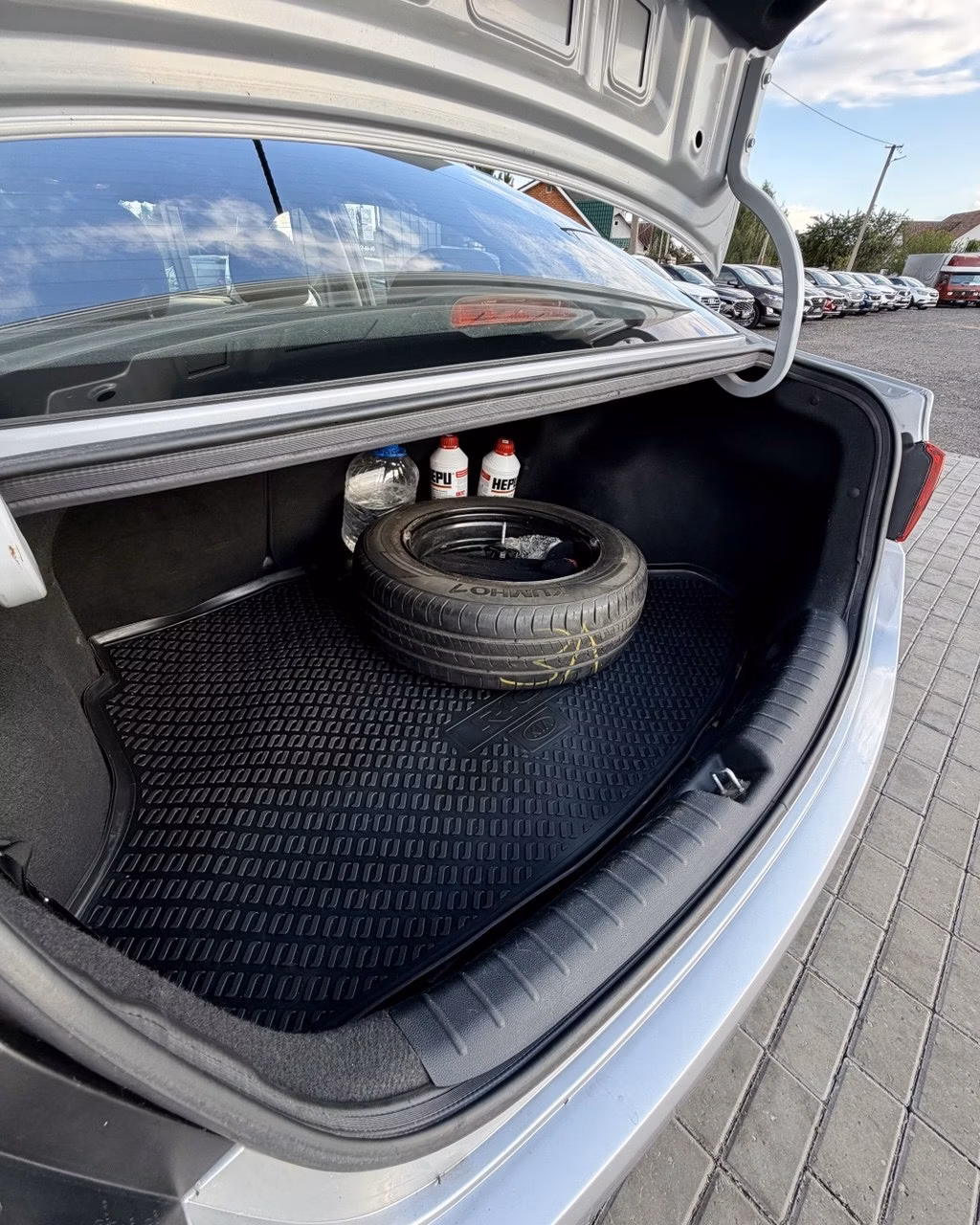 Kia Rio фото 11