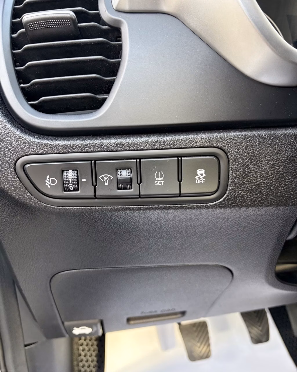 Kia Rio фото 17