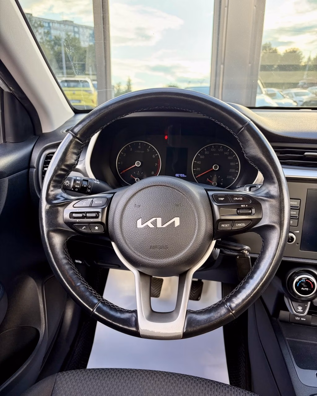Kia Rio фото 18