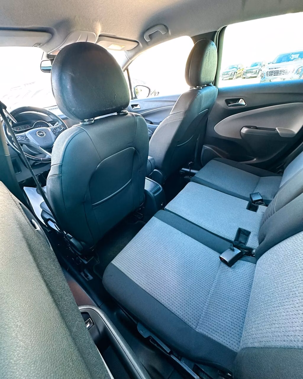 Opel Crossland X фото 19