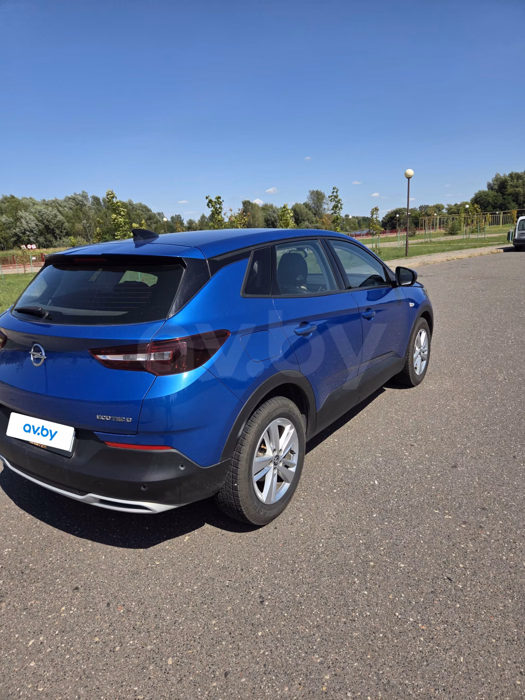 Opel Grandland X фото 12