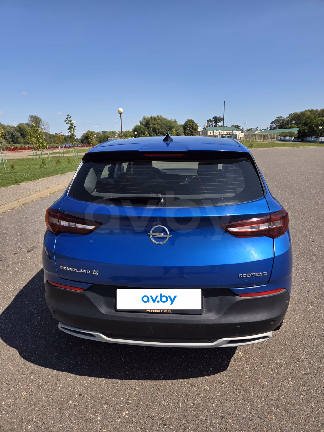 Opel Grandland X фото 11