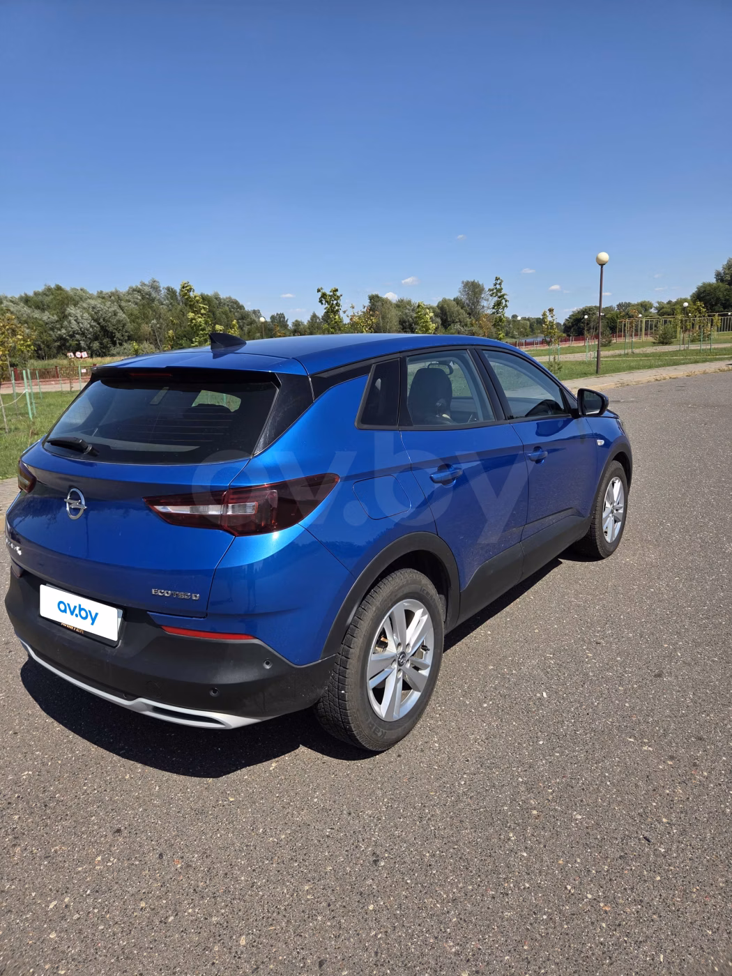 Opel Grandland X фото 9