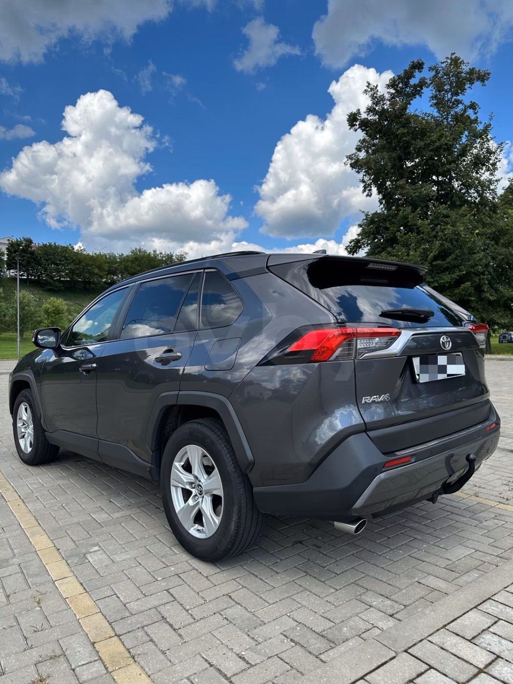 Toyota RAV4 фото 11