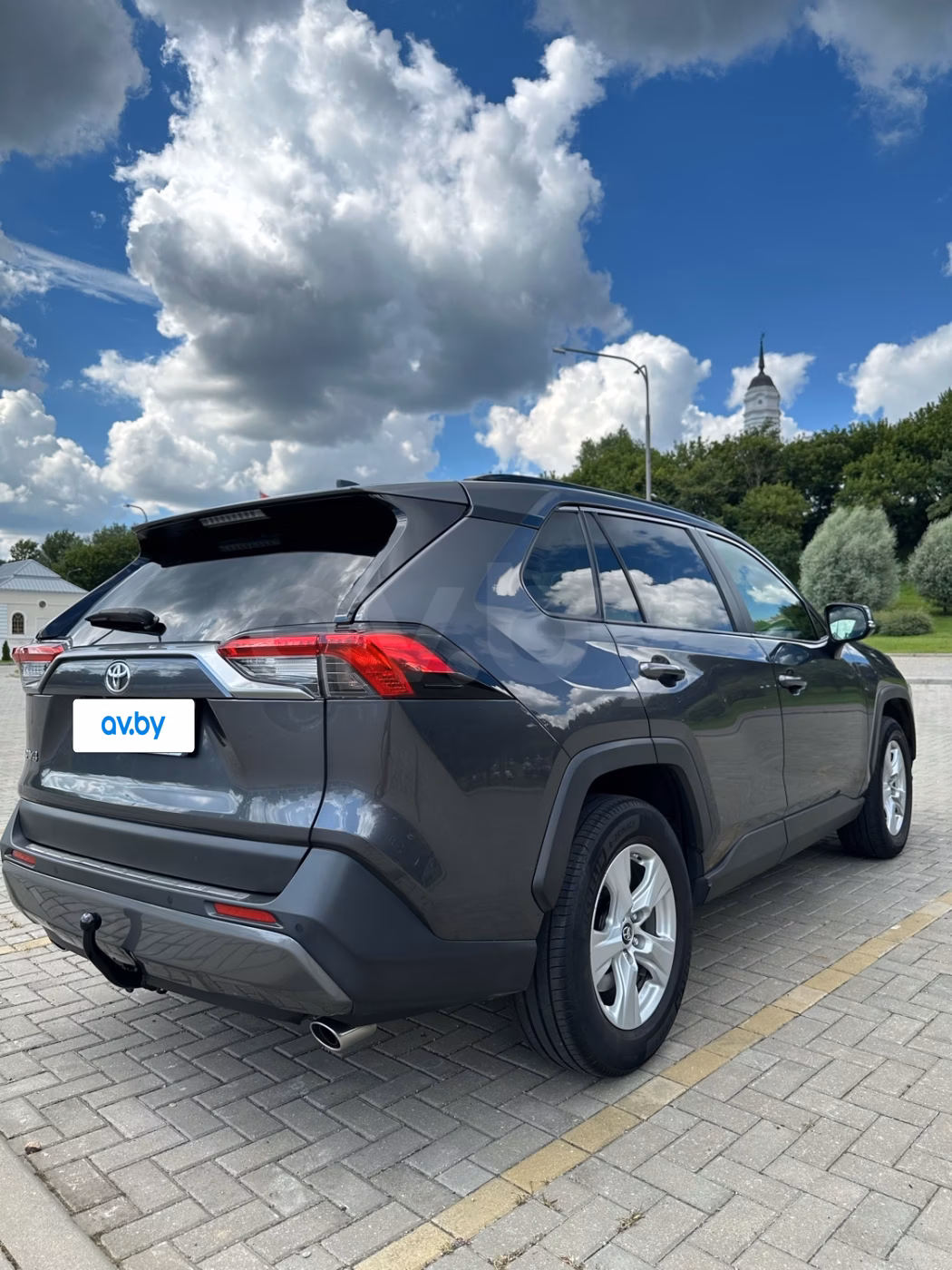 Toyota RAV4 фото 8