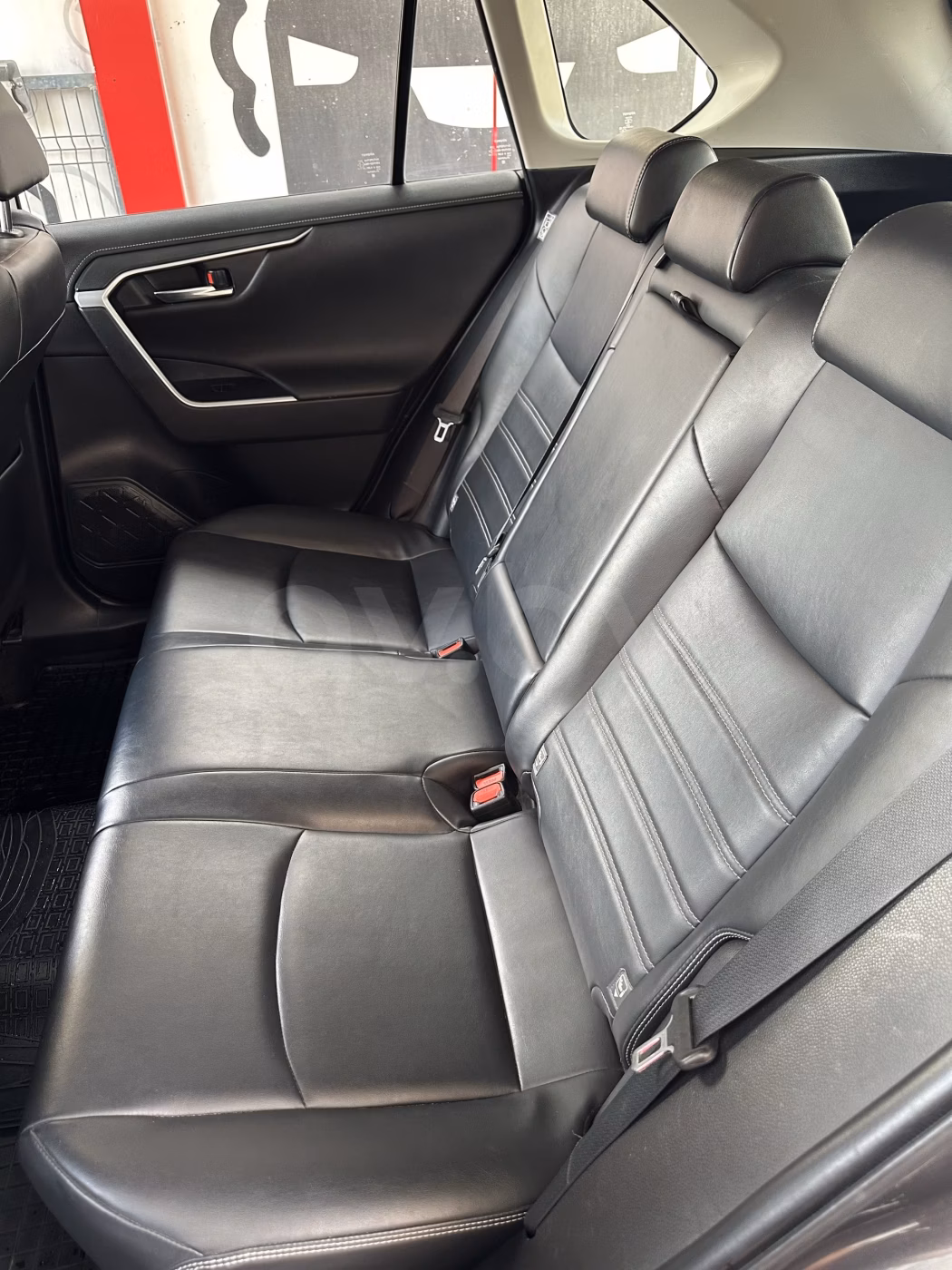 Toyota RAV4 фото 19