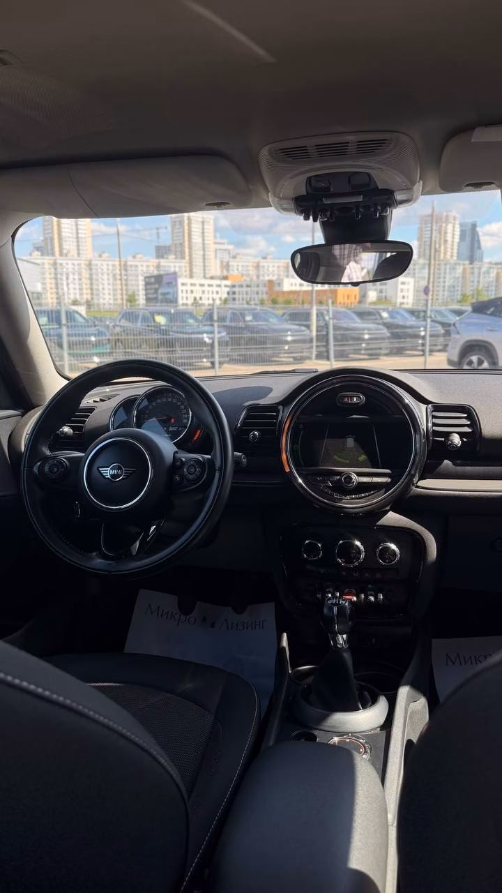 MINI Clubman фото 11