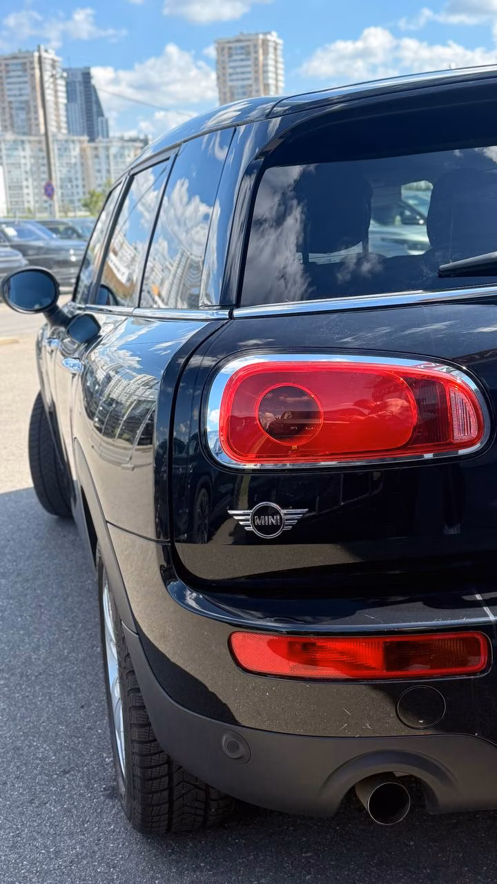 MINI Clubman фото 6