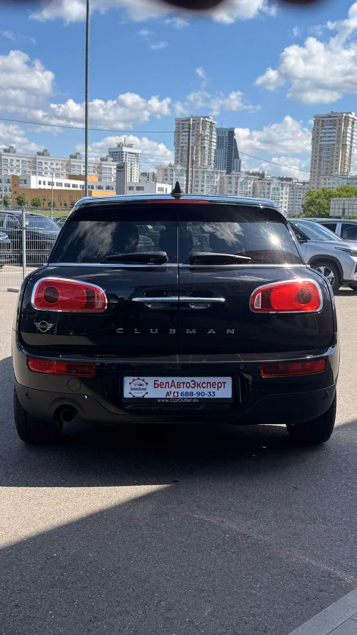 MINI Clubman фото 7