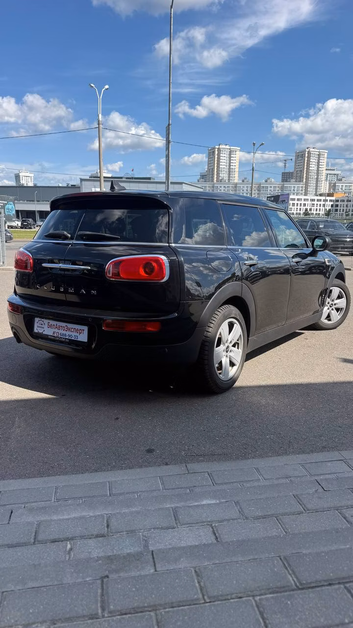 MINI Clubman фото 5