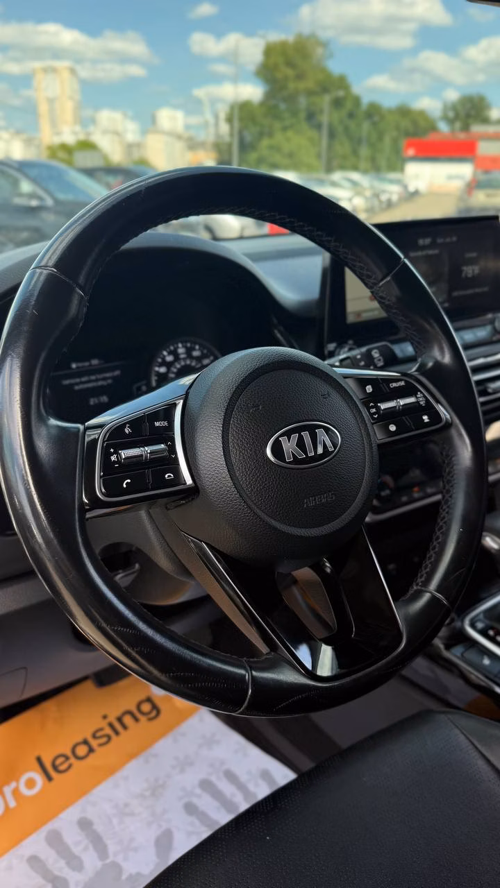 Kia Seltos фото 18
