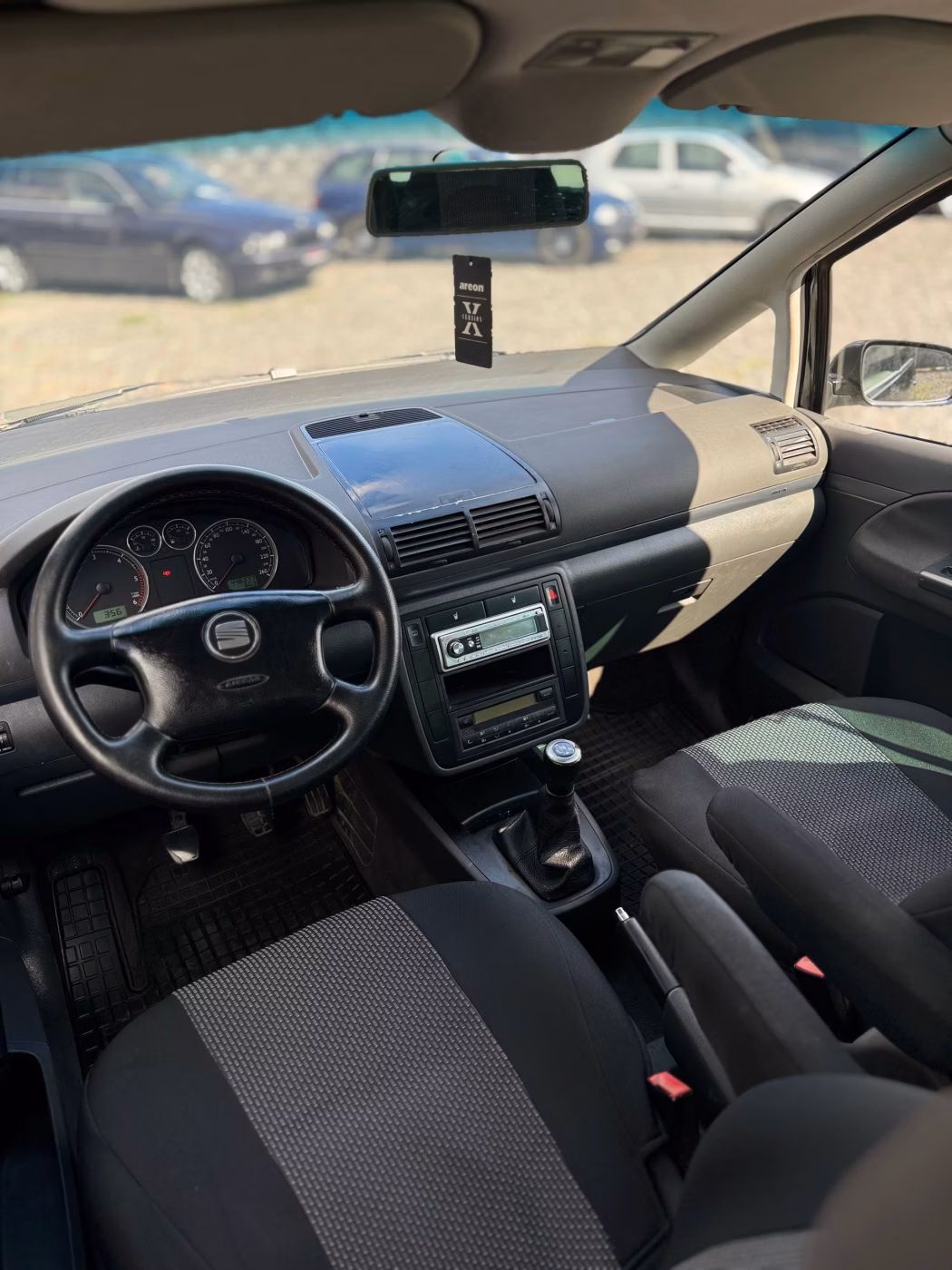 SEAT Alhambra фото 11