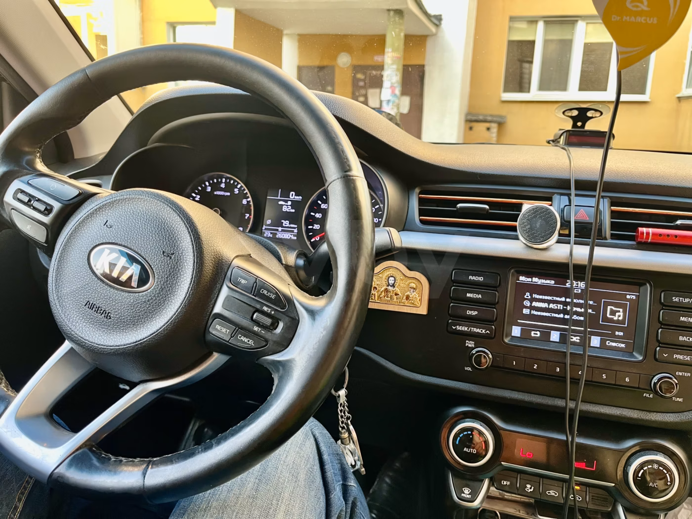Kia Rio фото 11
