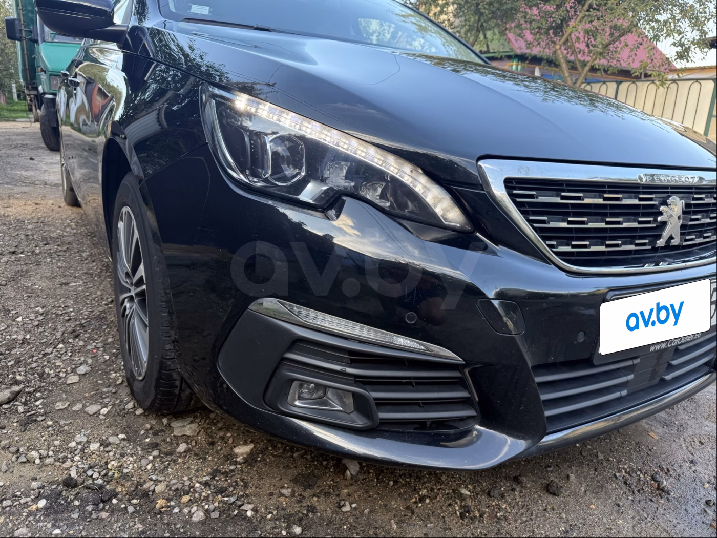 Peugeot 308 фото 8