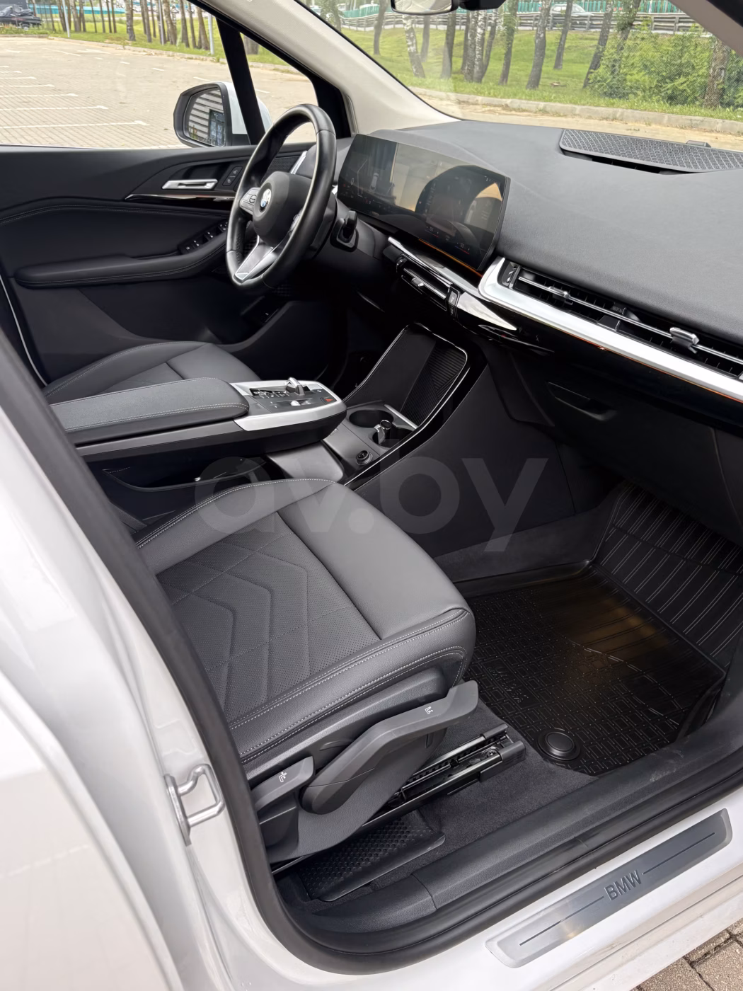 BMW 2 серия Active Tourer фото 11