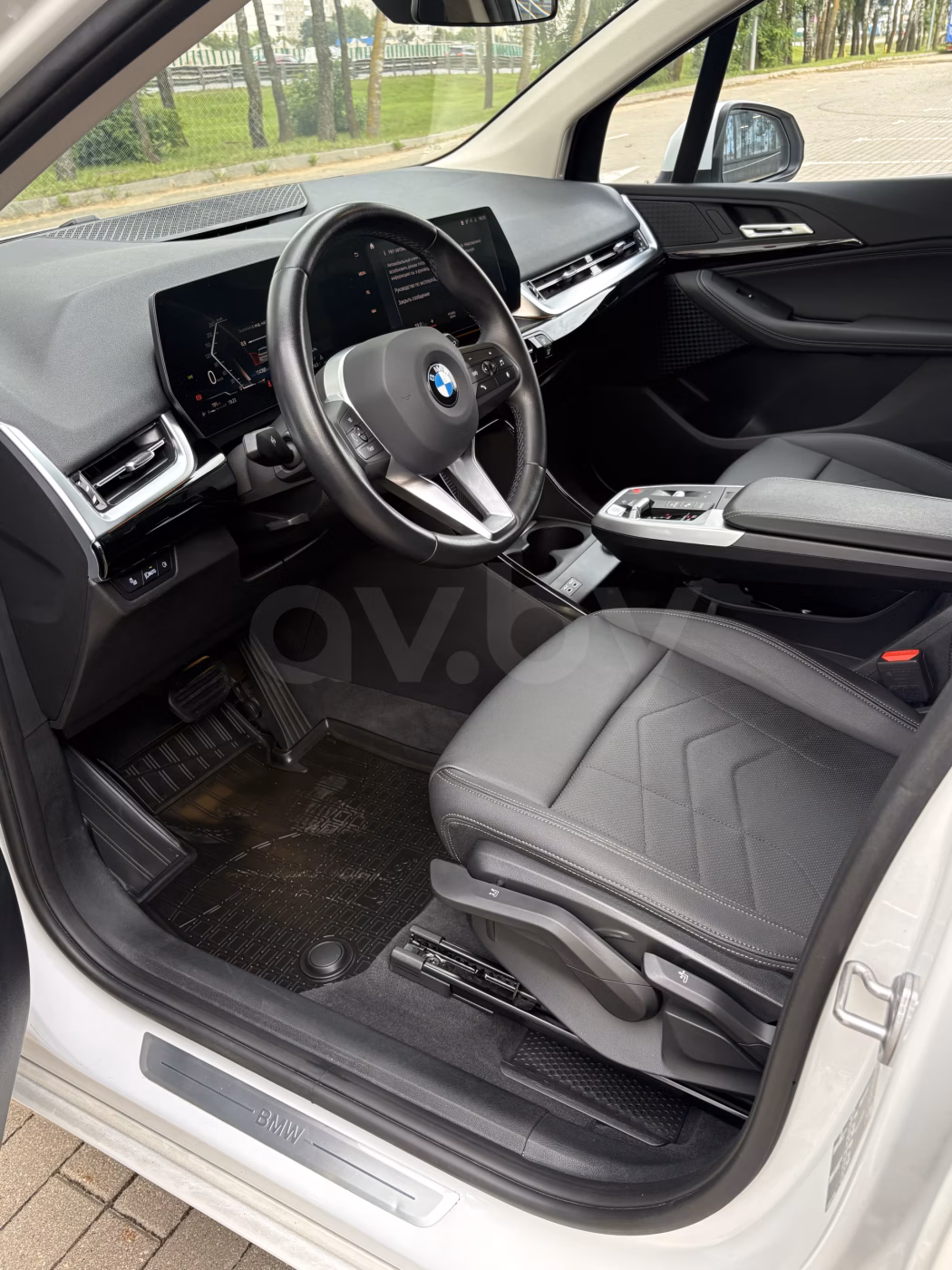 BMW 2 серия Active Tourer фото 9