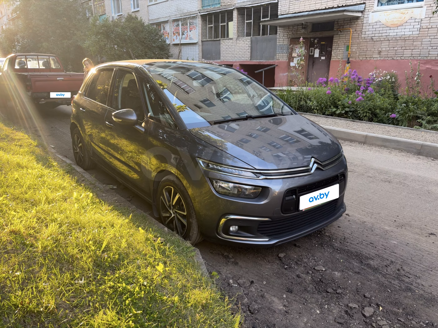 Citroen C4 Spacetourer фото 4