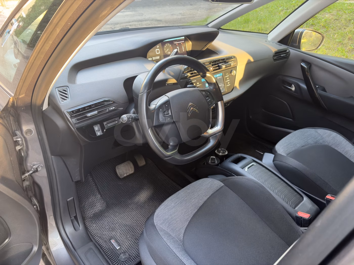 Citroen C4 Spacetourer фото 6