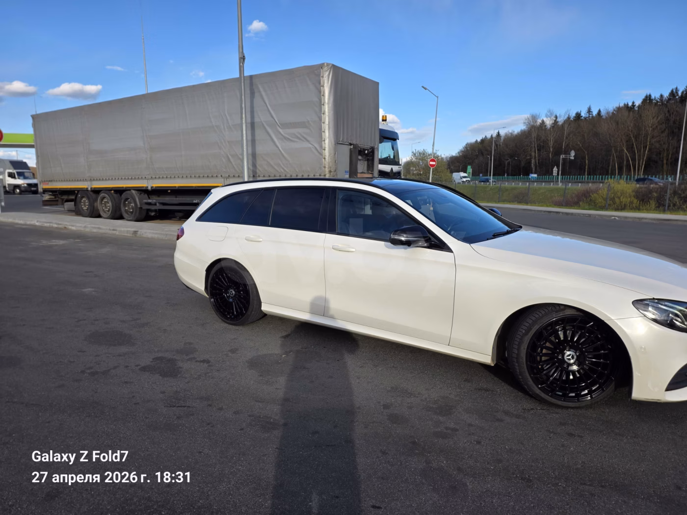 Mercedes-Benz E-Класс фото 16
