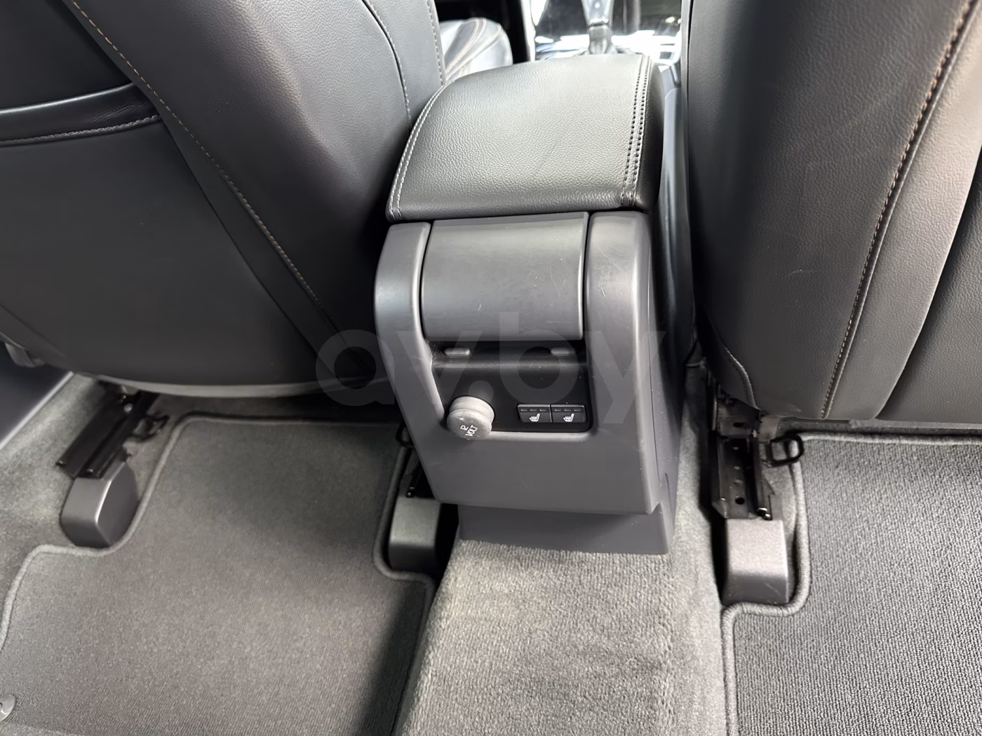 Volvo XC60 фото 16