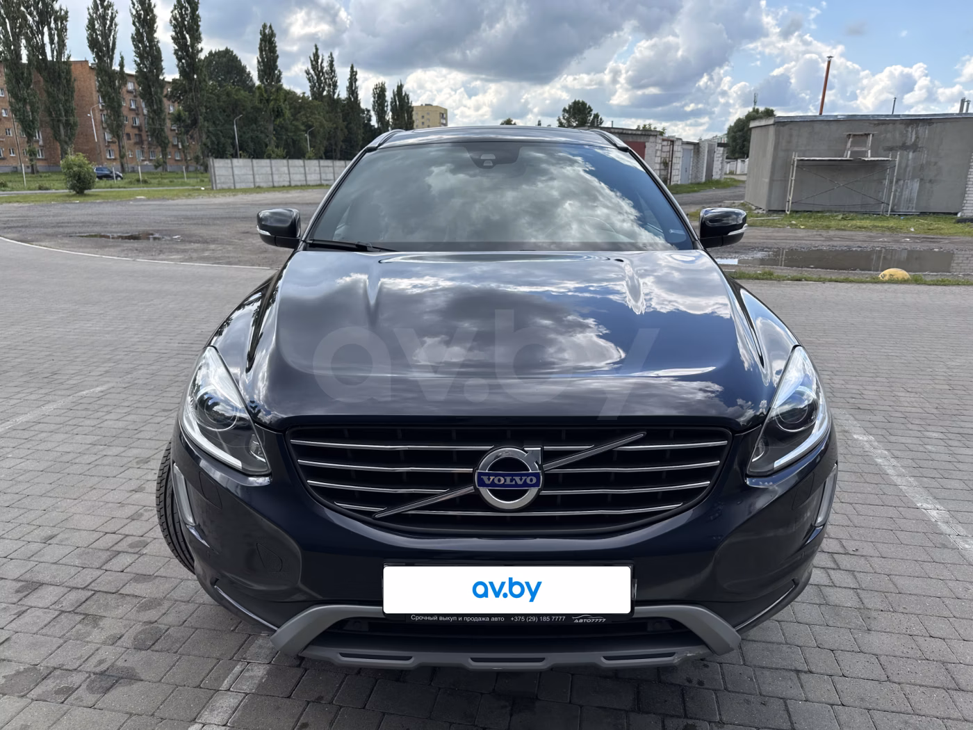 Volvo XC60 фото 3