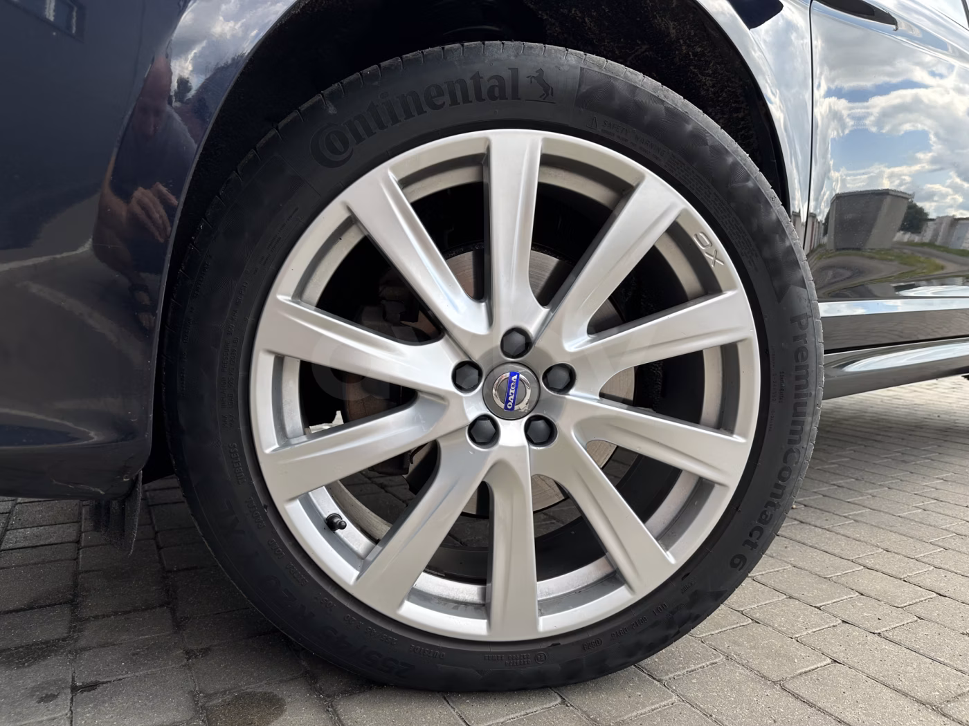 Volvo XC60 фото 9