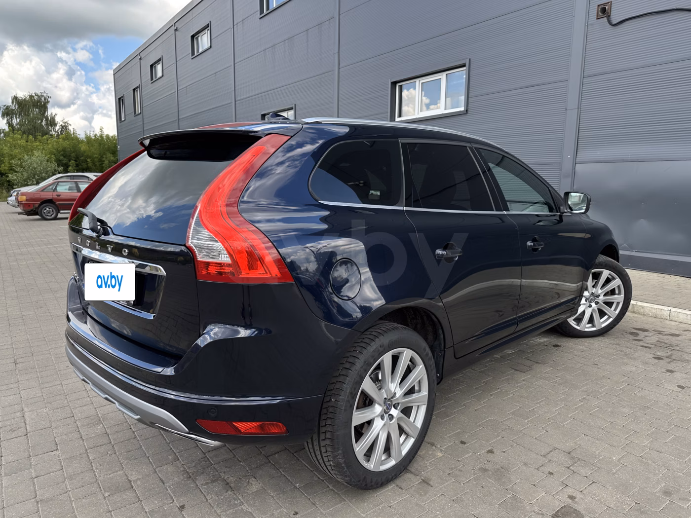 Volvo XC60 фото 6