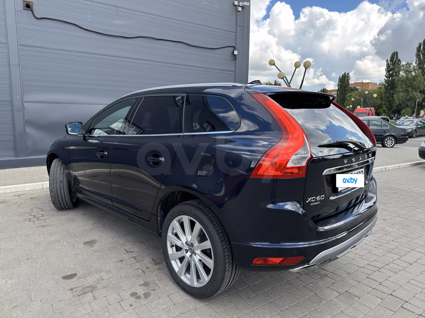 Volvo XC60 фото 7