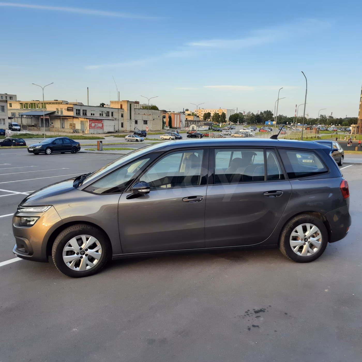 Citroen C4 Grand Spacetourer фото 9