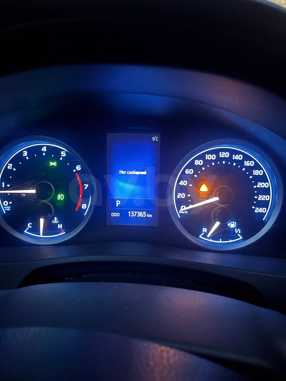 Toyota Corolla фото 6