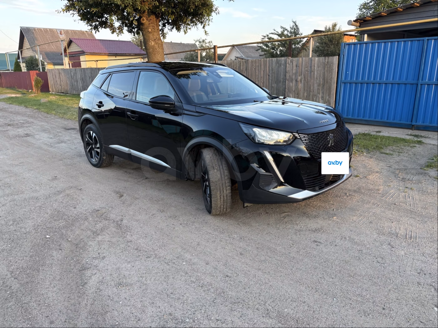 Peugeot 2008 фото 12