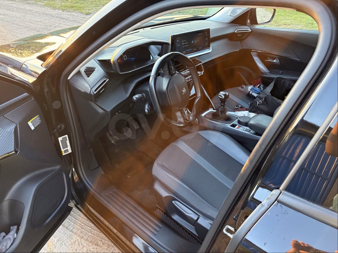 Peugeot 2008 фото 7