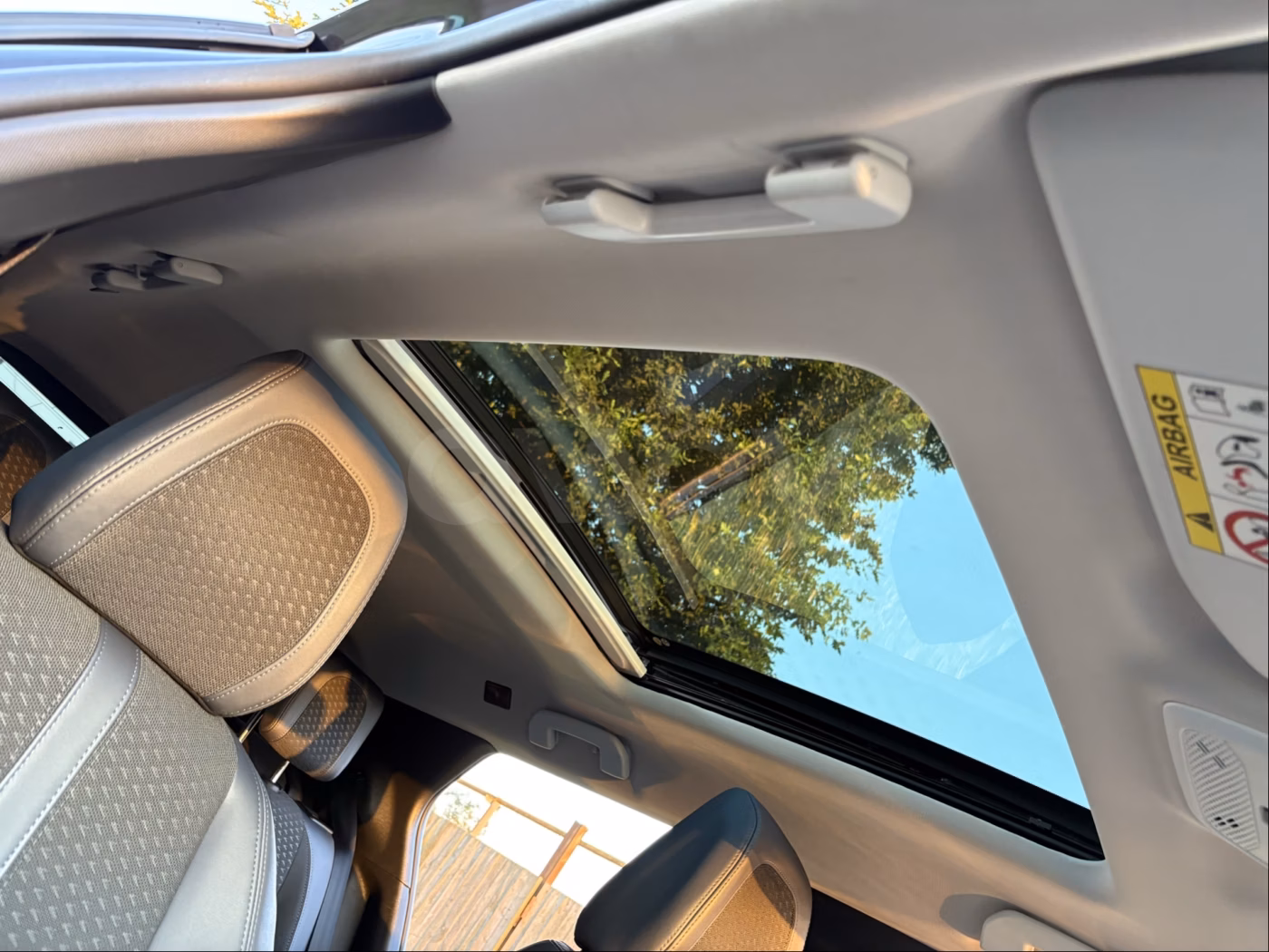 Peugeot 2008 фото 8