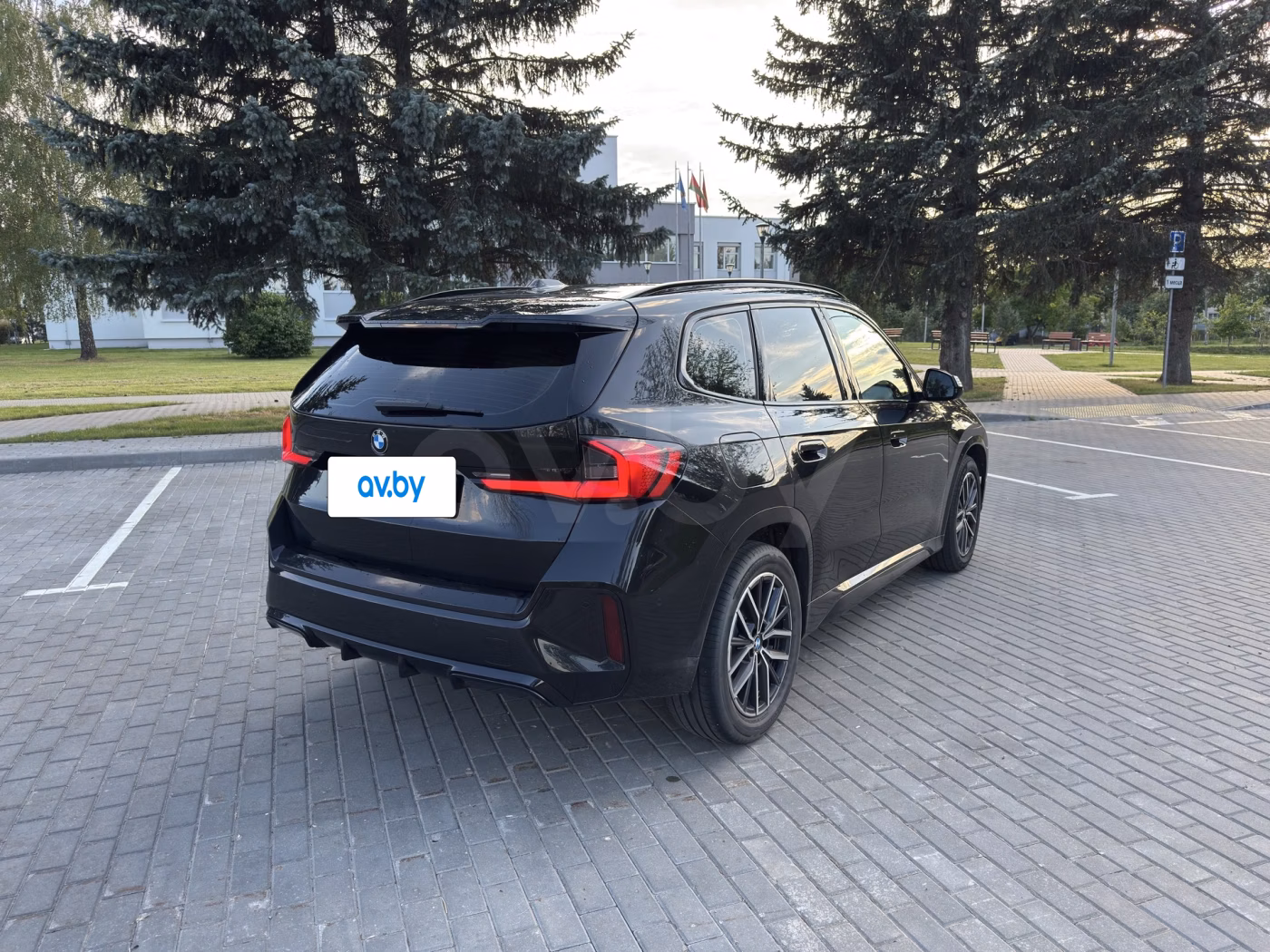 BMW X1 фото 5