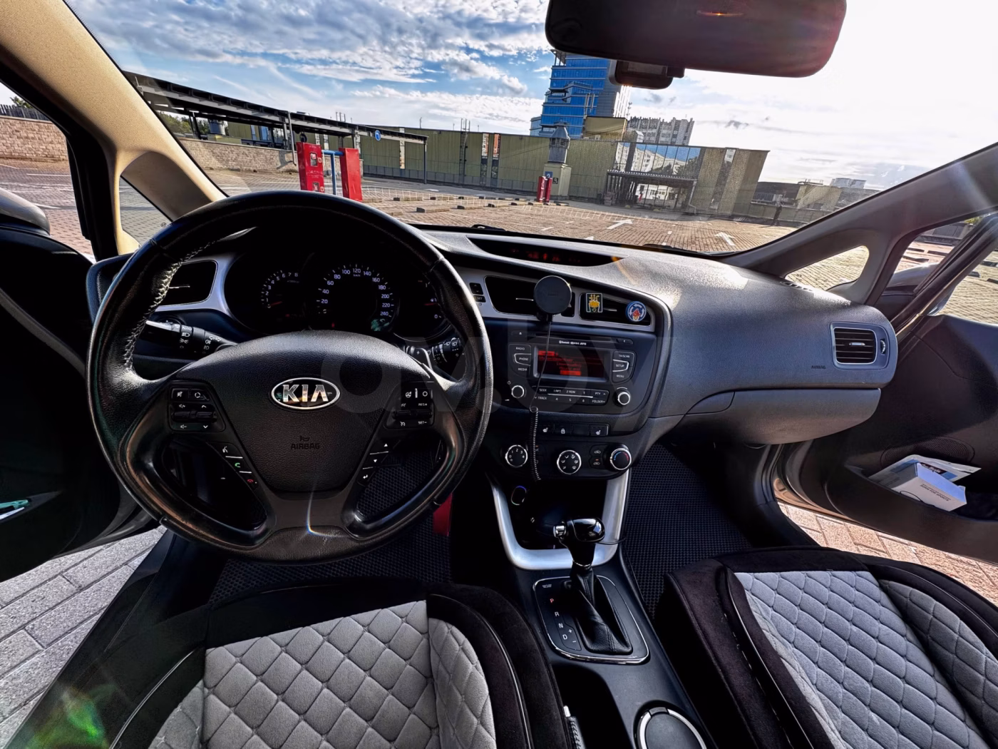 Kia Cee'd фото 7