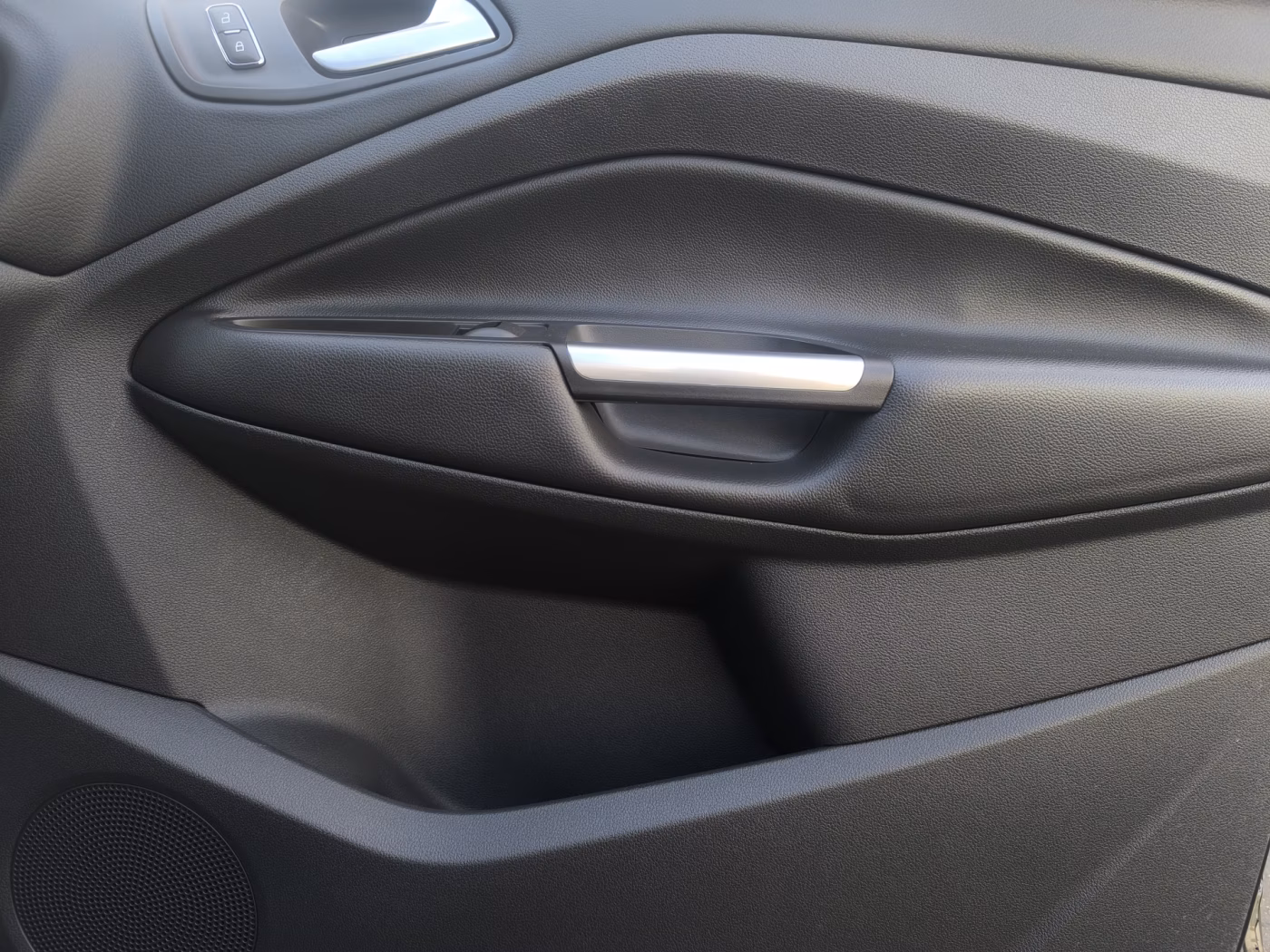 Ford Kuga фото 11