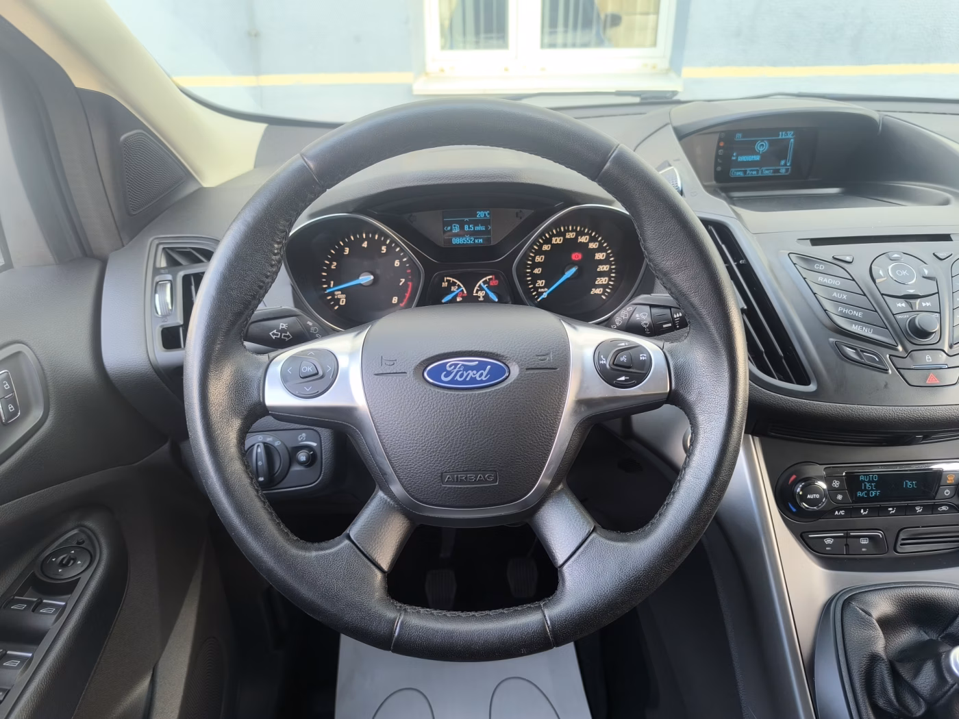 Ford Kuga фото 14