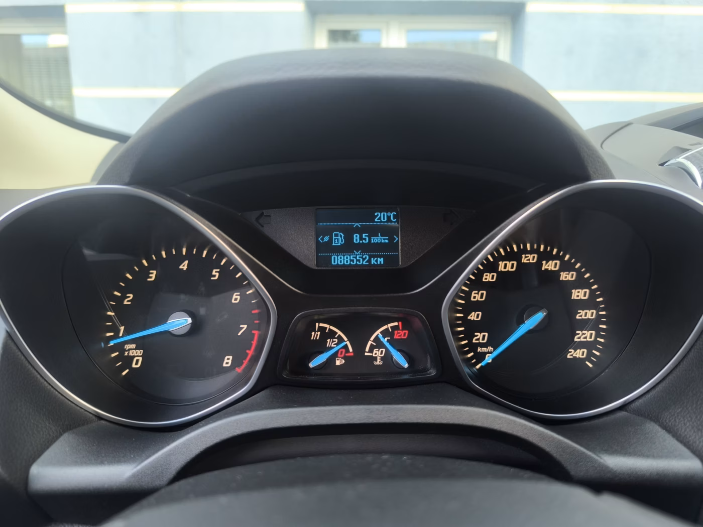 Ford Kuga фото 15