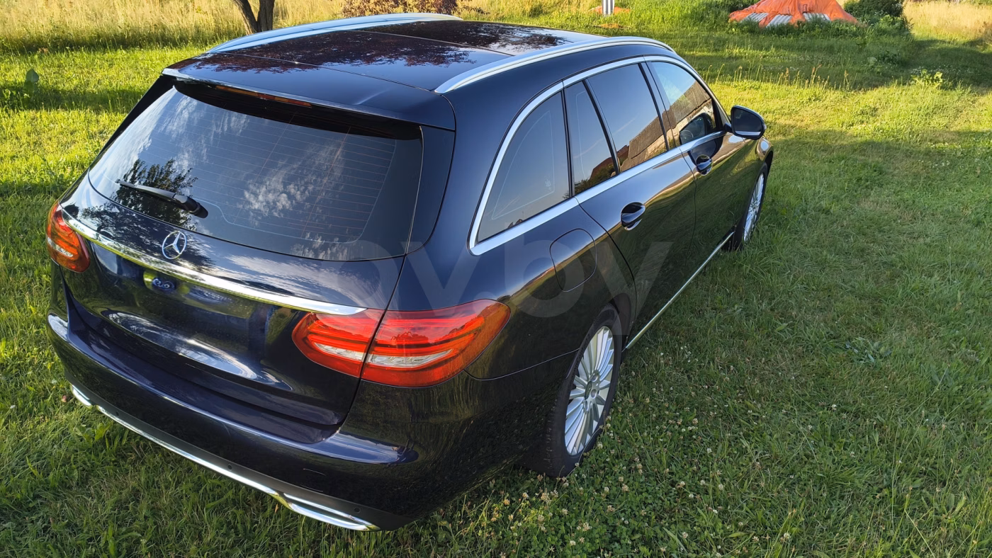 Mercedes-Benz C-Класс фото 2