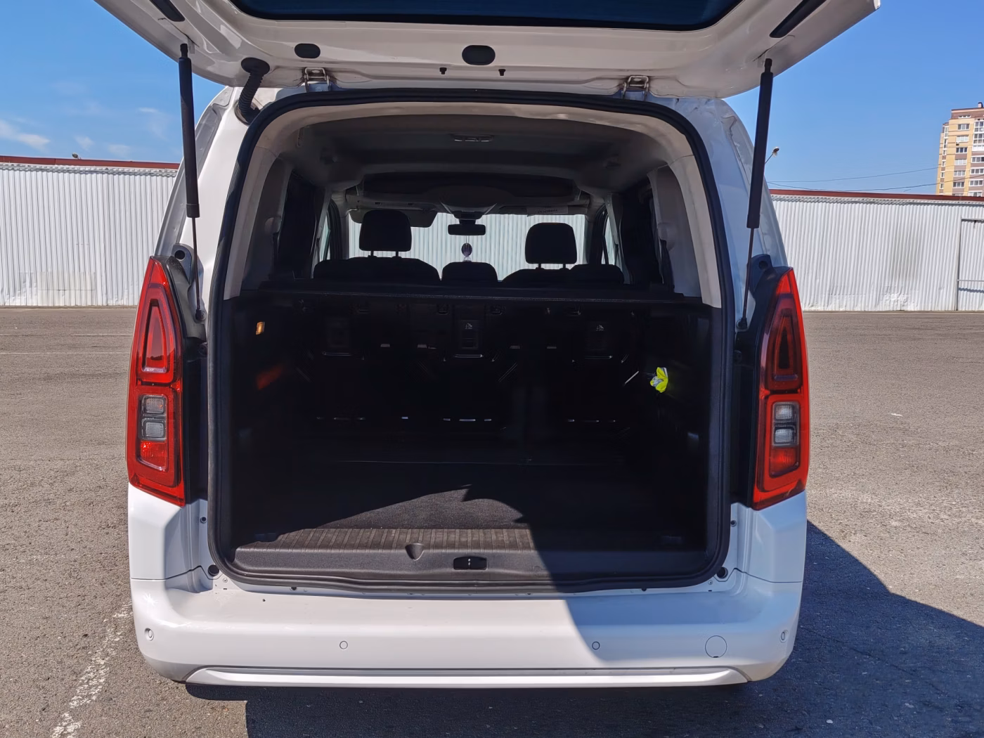 Opel Combo фото 8