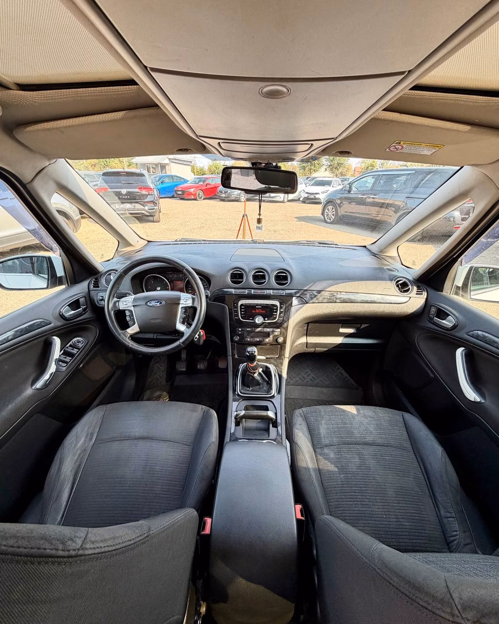 Ford Galaxy фото 10