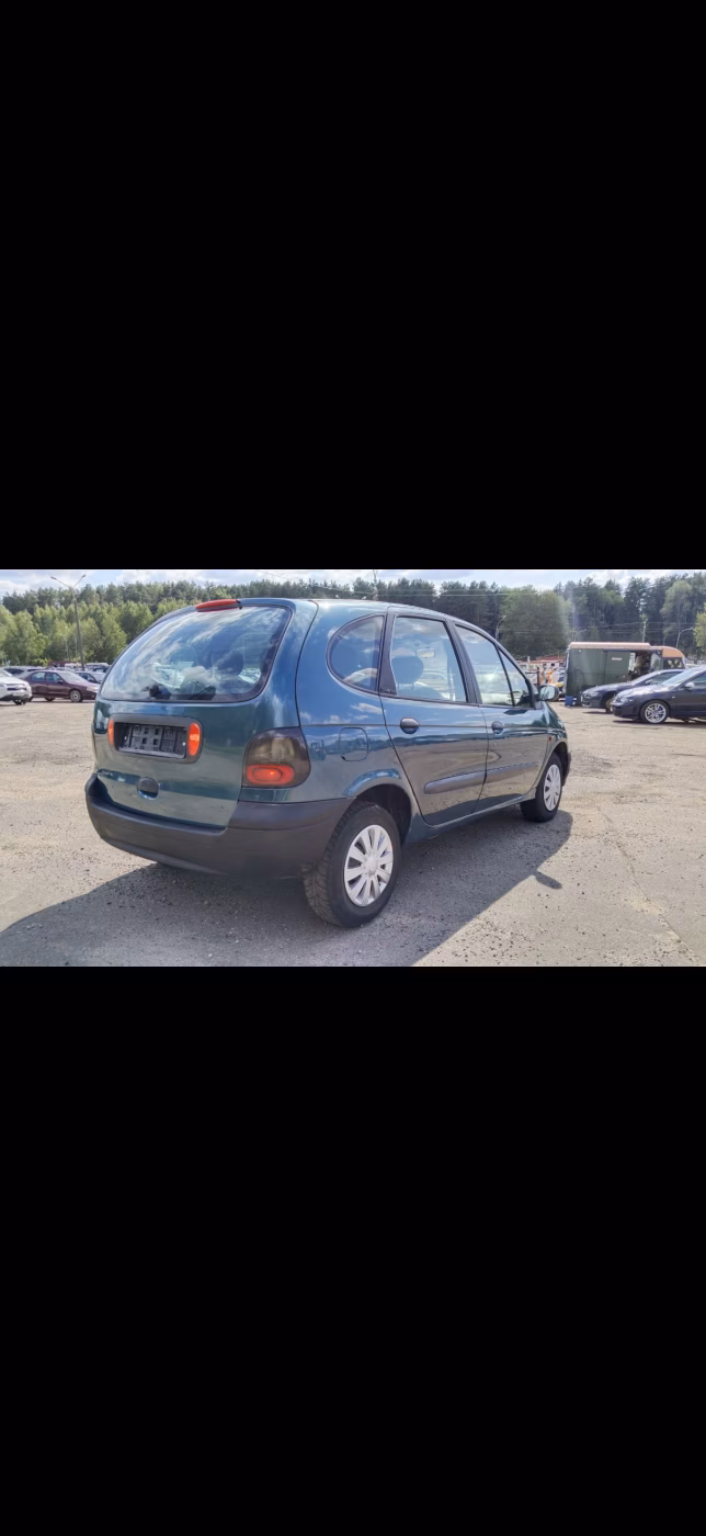 Renault Scenic фото 8