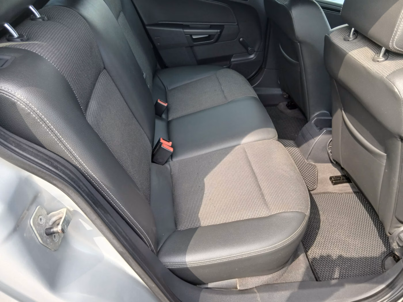 Opel Astra фото 21