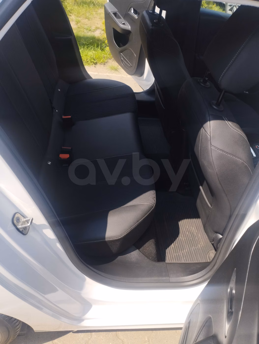 Opel Corsa фото 27