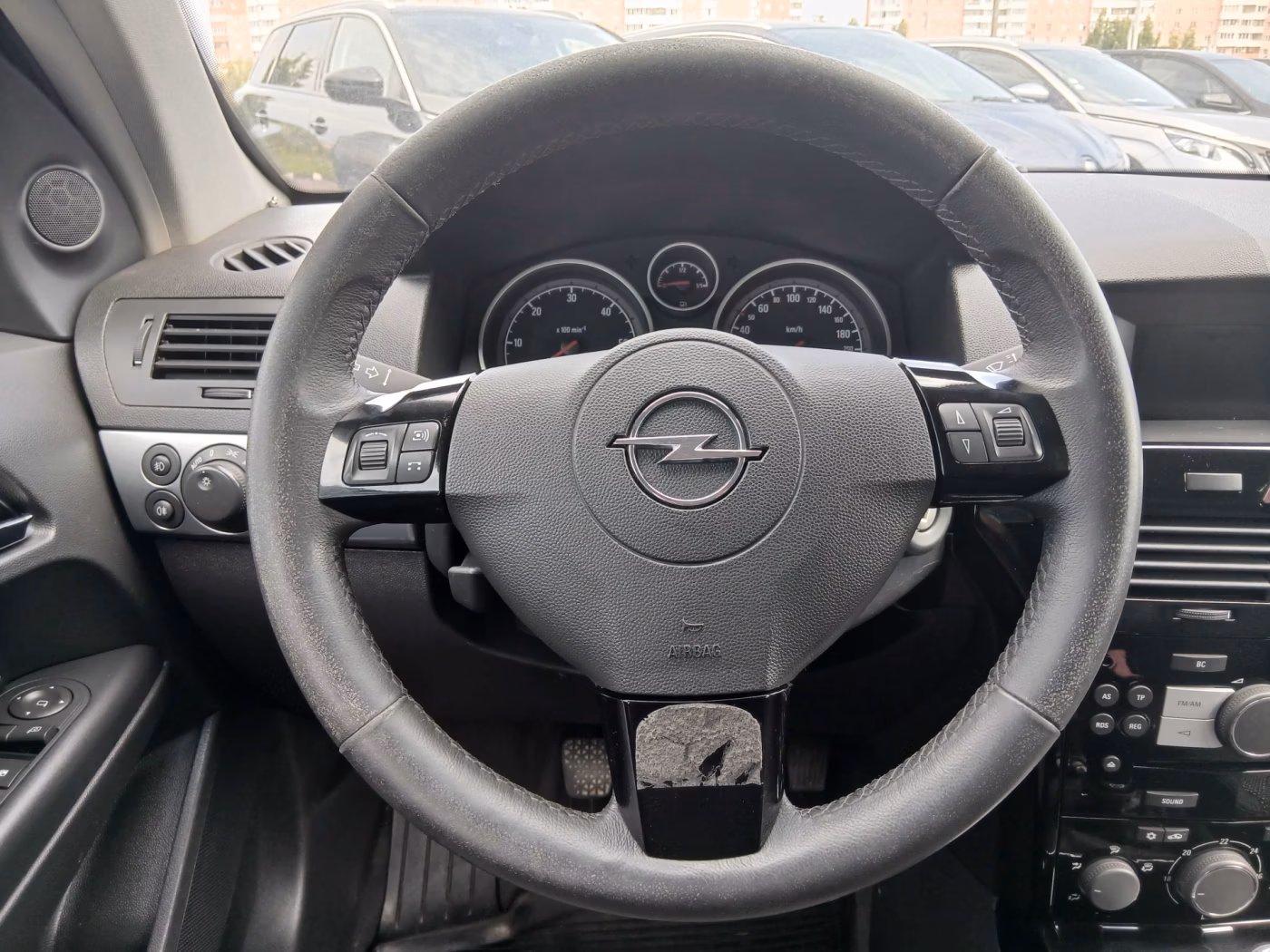 Opel Astra фото 25