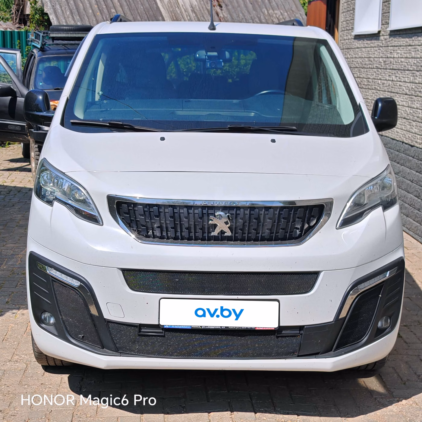 Peugeot Traveller