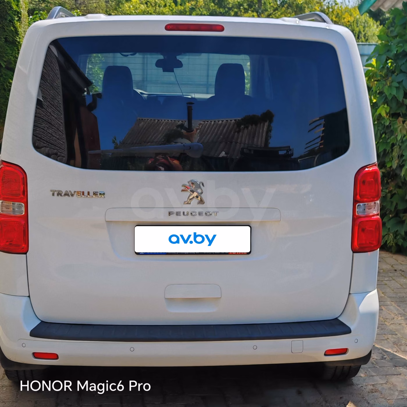 Peugeot Traveller фото 2