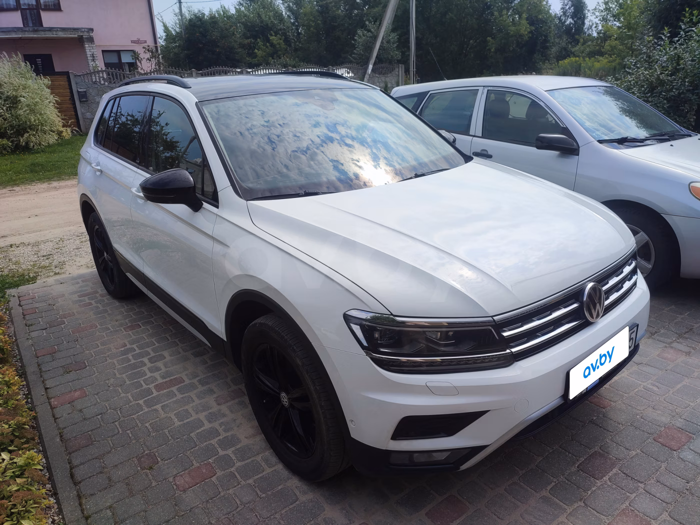 Volkswagen Tiguan фото 2