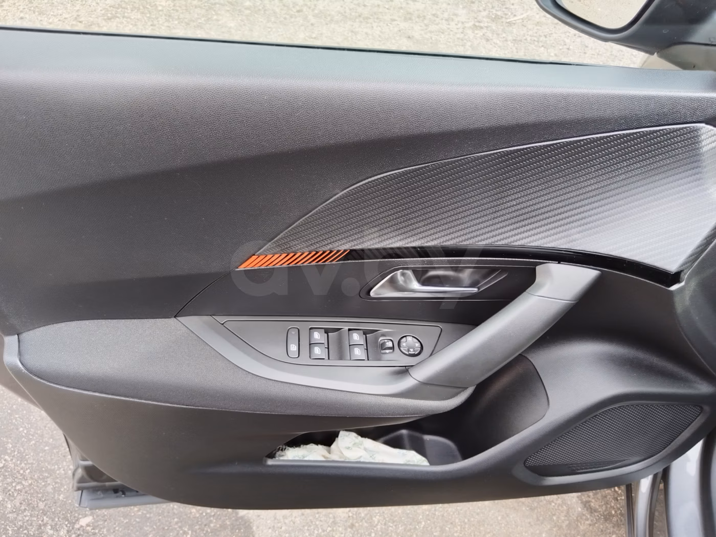 Peugeot 2008 фото 16